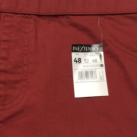 Brick red short summer skirt with elastic waist. - Picture 8 of 8